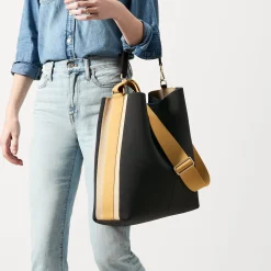 Rothy's Handbags^The Bucket Bag Ink And Ivory