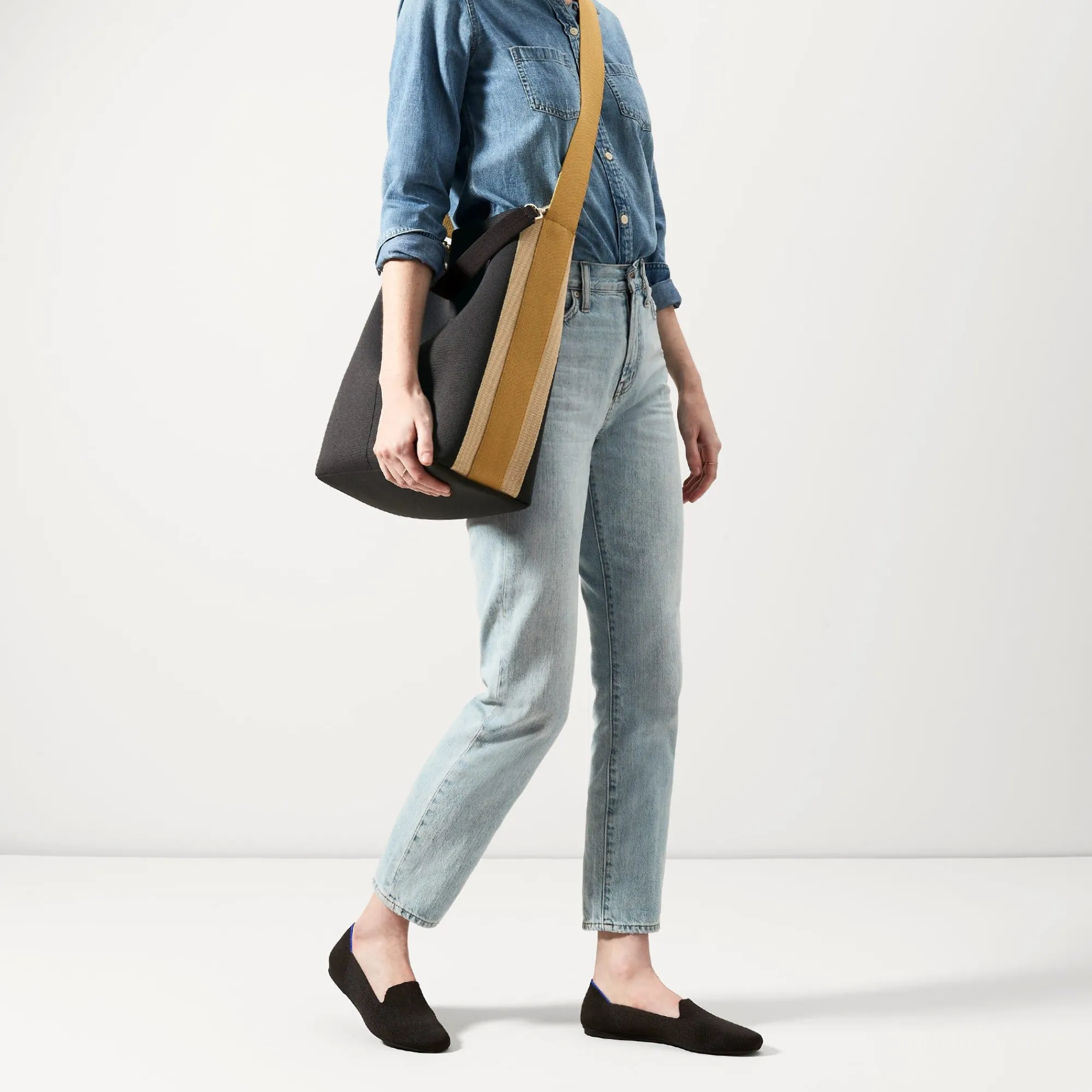 Rothy's Handbags^The Bucket Bag Ink And Ivory