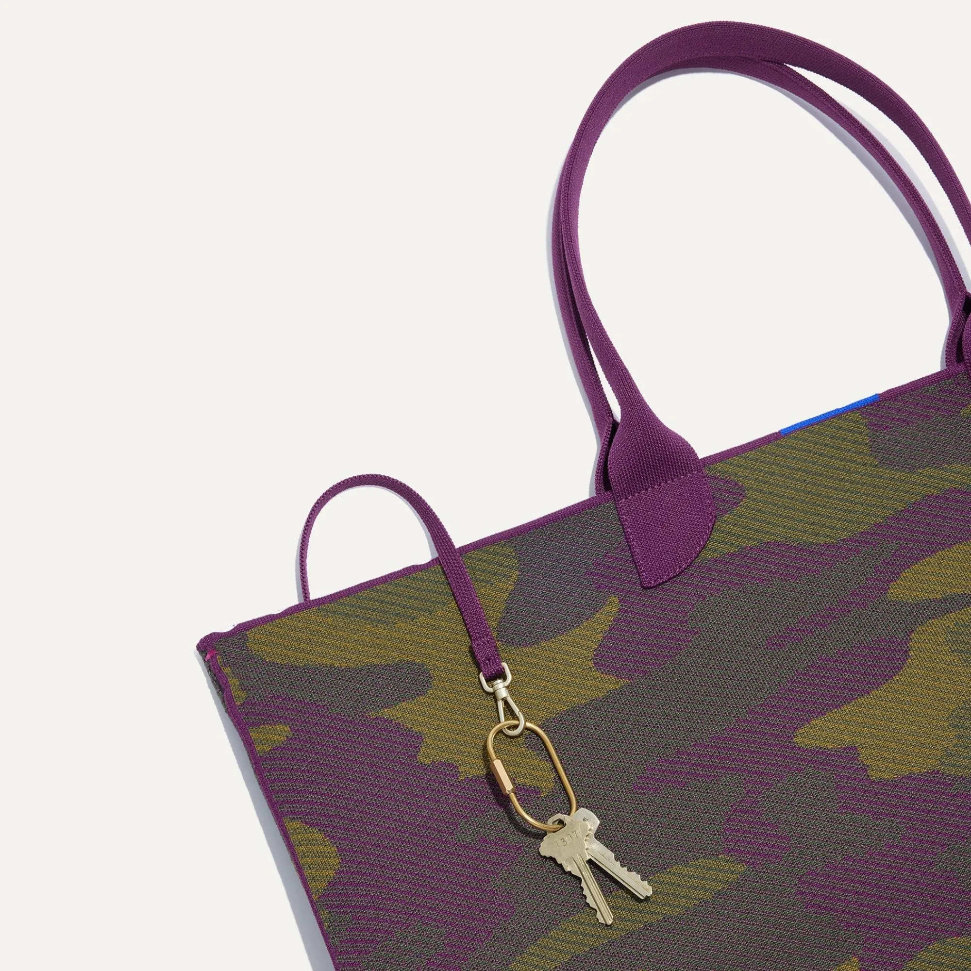 Rothy's Totes^The Lightweight Mega Tote Legacy Camo