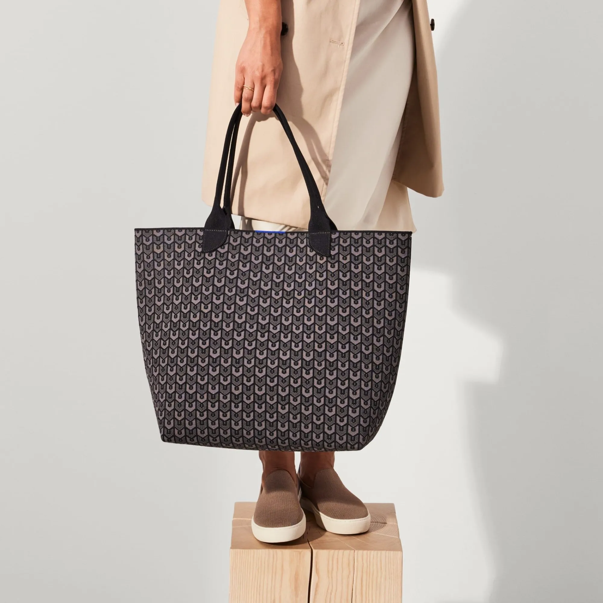 Rothy's Totes^The Lightweight Tote Signature Black