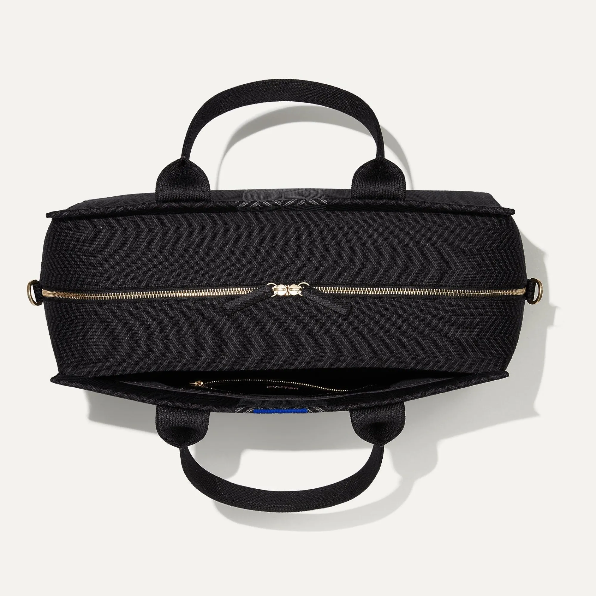 Rothy's Travel^The Overnighter Shadow Black
