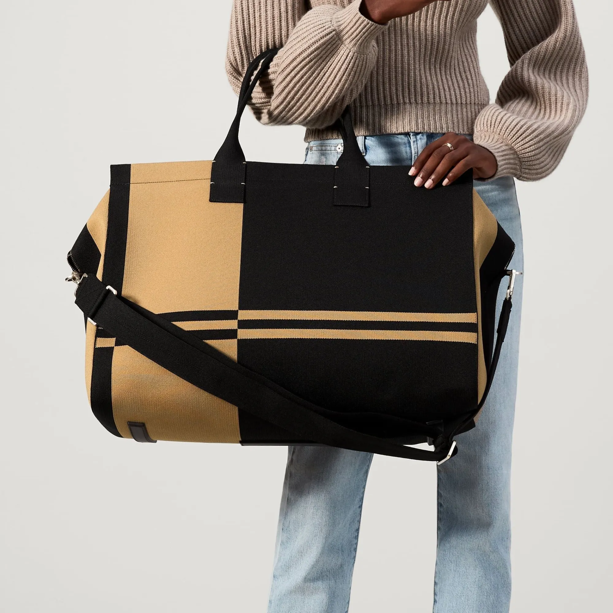 Rothy's Travel^The Weekender Camel And Black